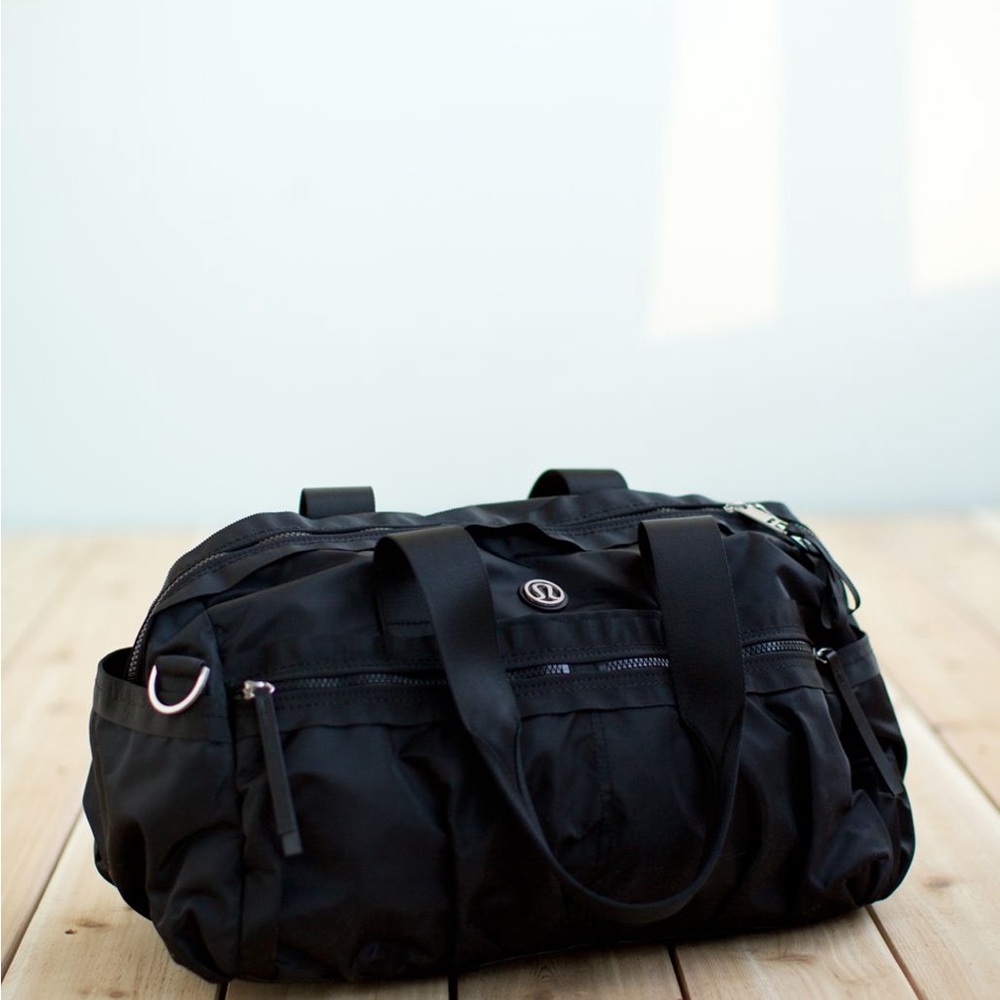 Black lululemon Duffel Bag
